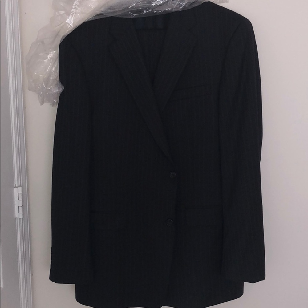 AUSTIN REED pinstripe navy suit - Picture 2 of 8